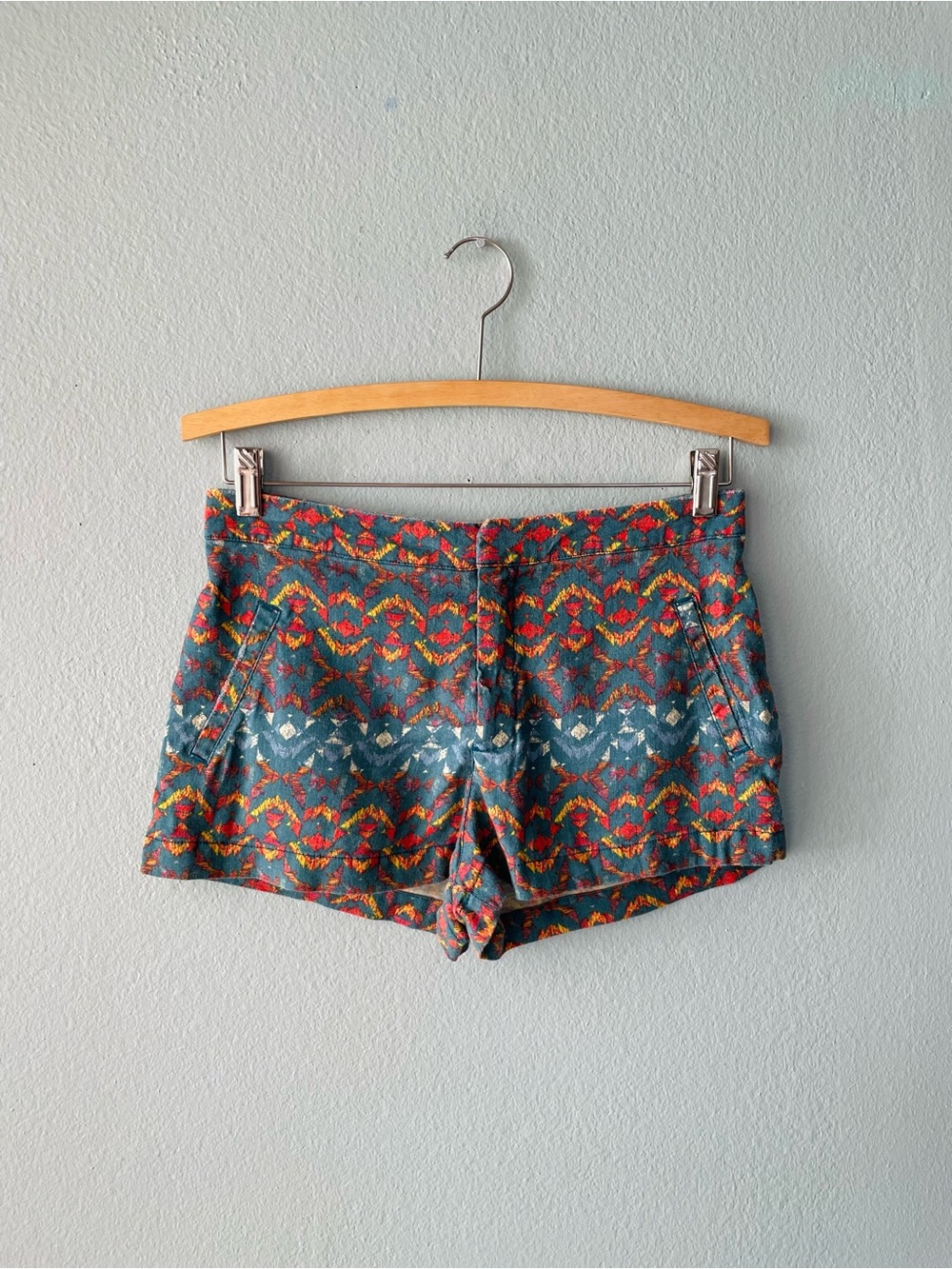🌱5/$25🌱 Free People | Linen Abstract Colorful Chevron Cheeky Chino Shorts